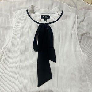 DKNY white dress with black tie